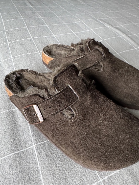 Birkenstock Shoes - Birkenstock shearling Lined Brown Suede Boston Clogs